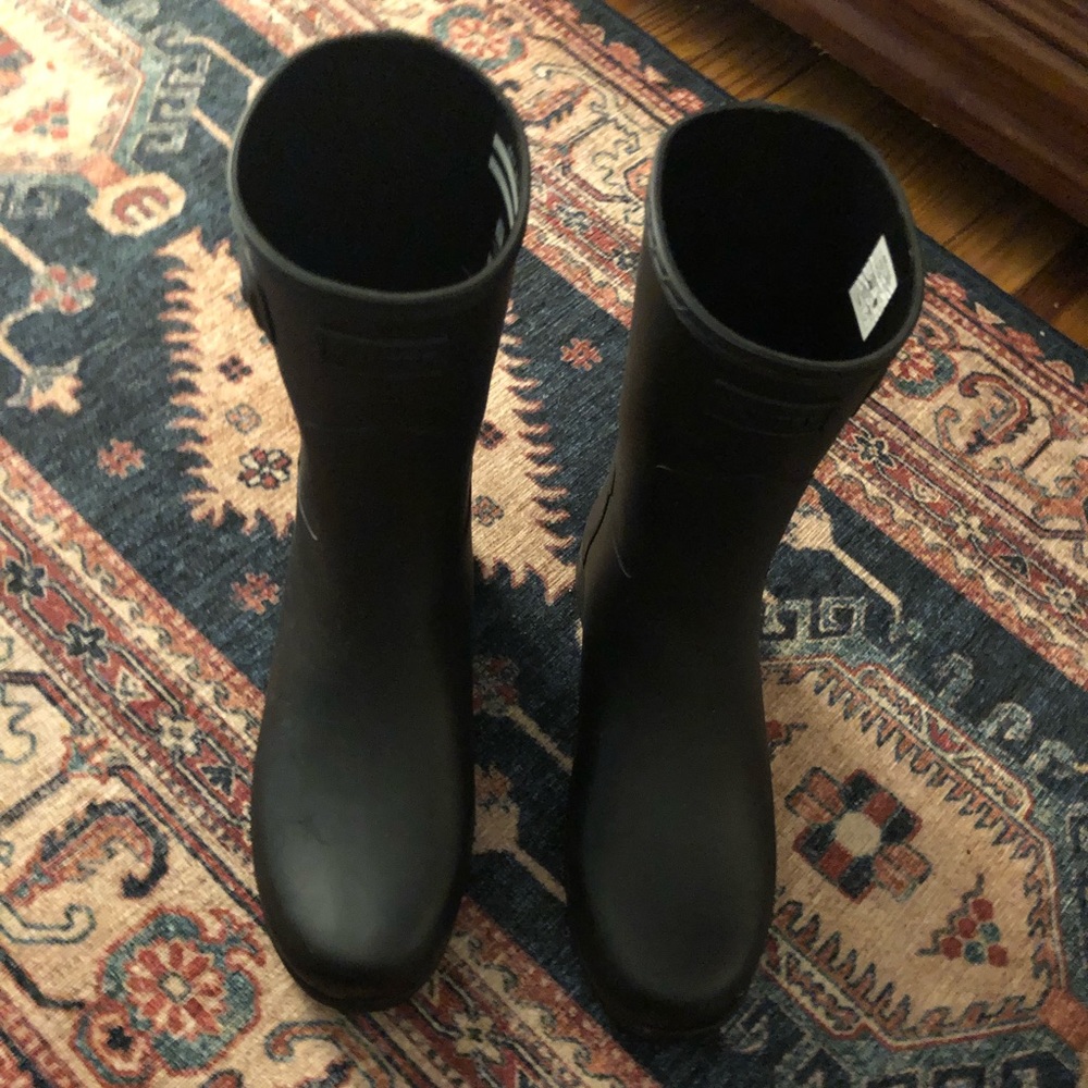Hunter boots size 10